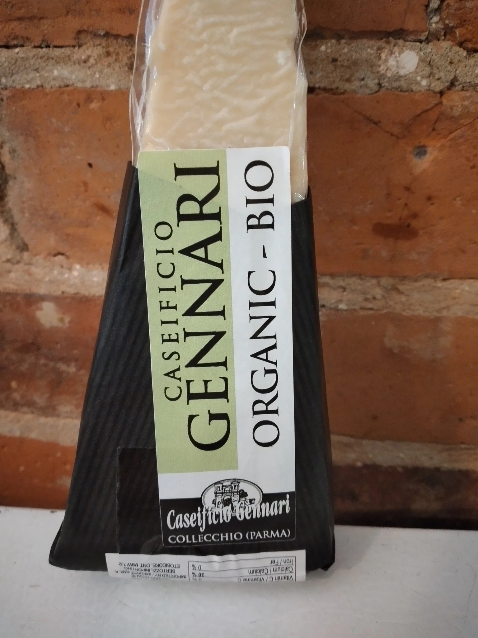 Parmesan Organic Italy 250g - Allons Y  Delivery