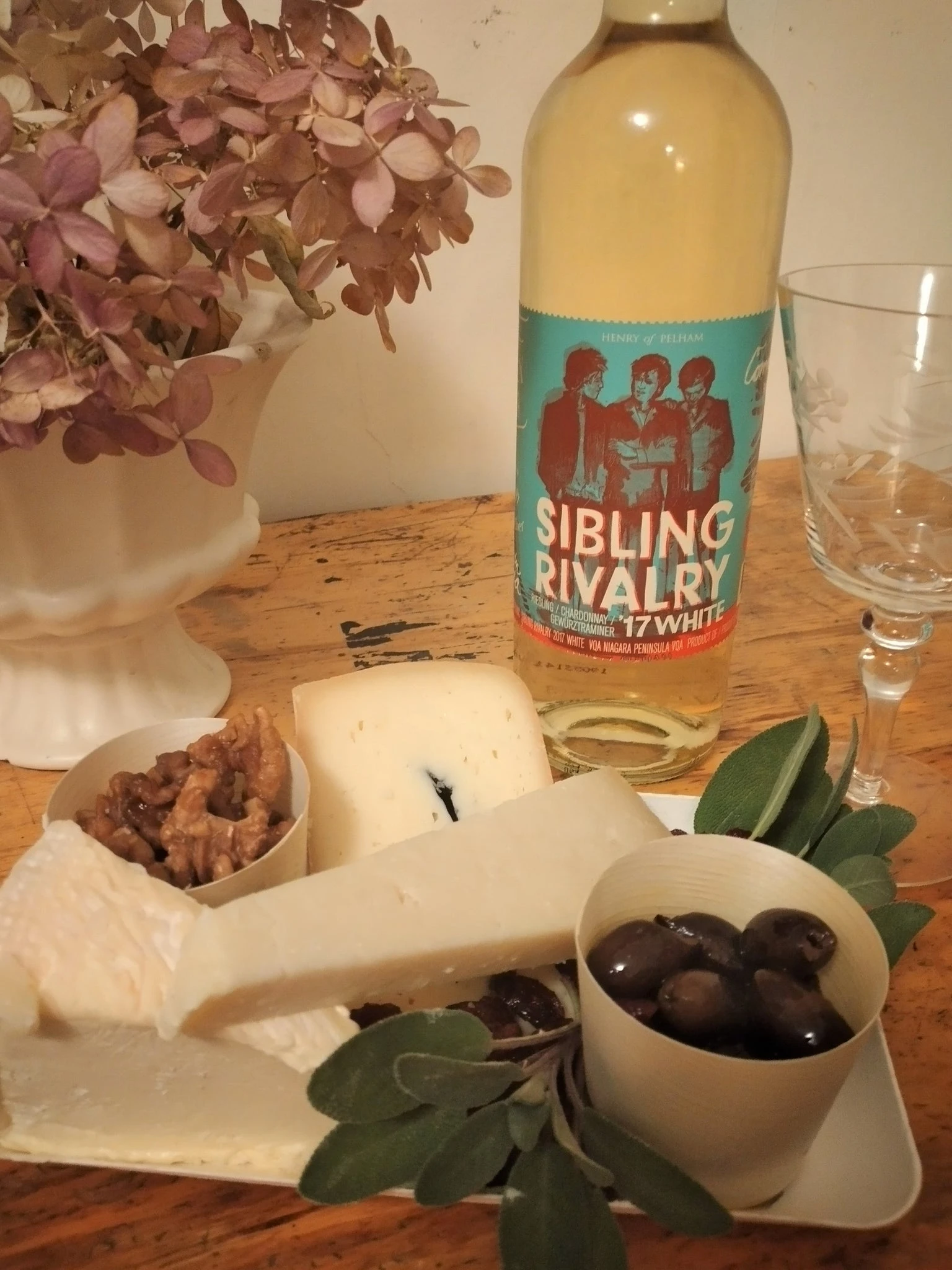 Chez Moi Cheese Platter with White Wine - Allons Y  Delivery