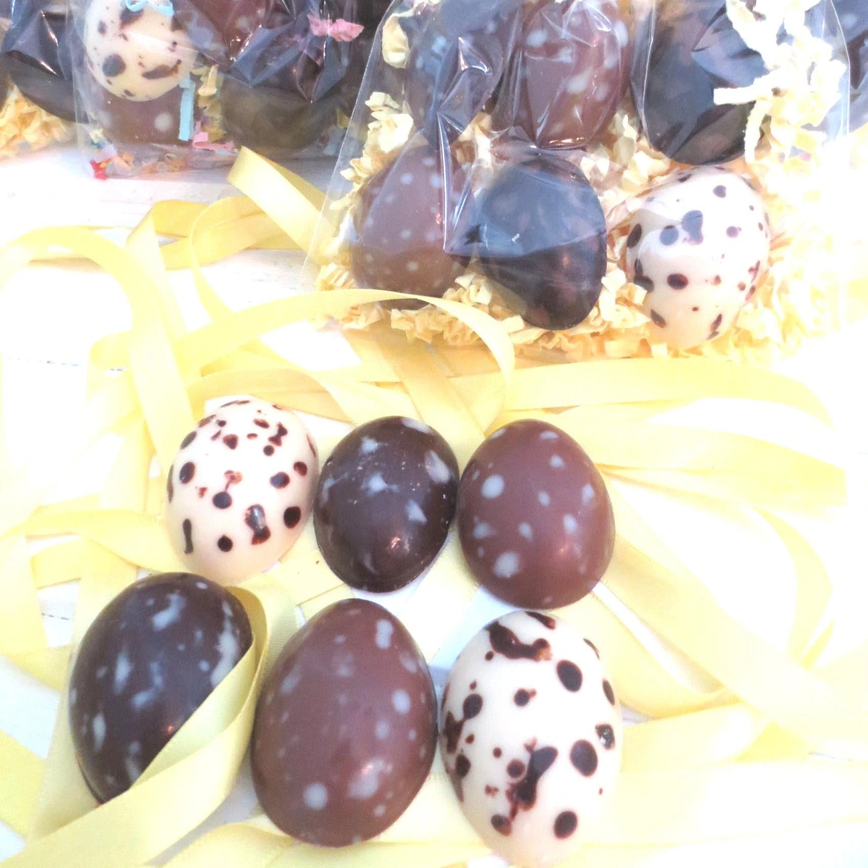 Easter Speckled Eggs - Allons Y  Delivery