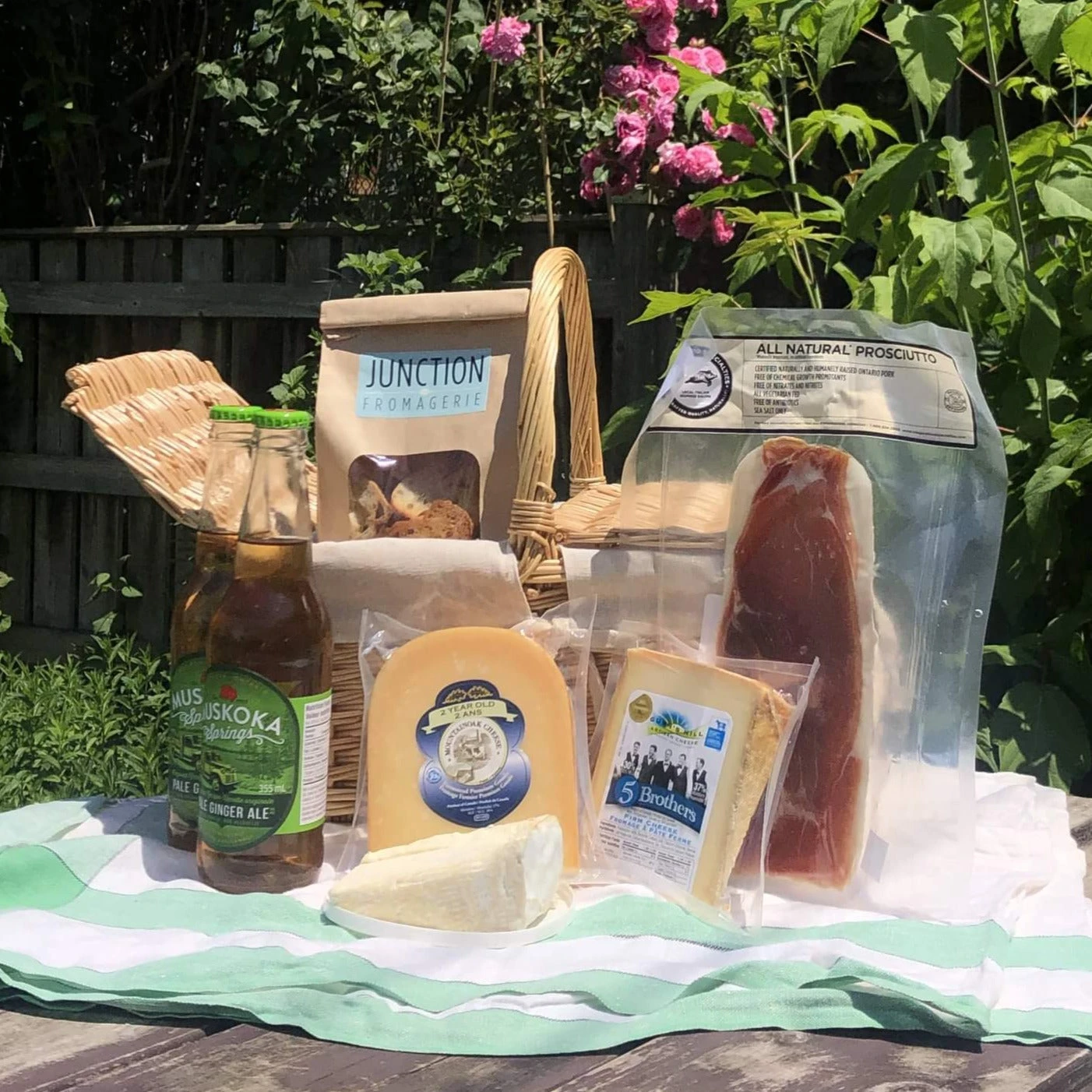 Picnic Basket with Artisanal Cheese, Prosciutto & Ginger Ale